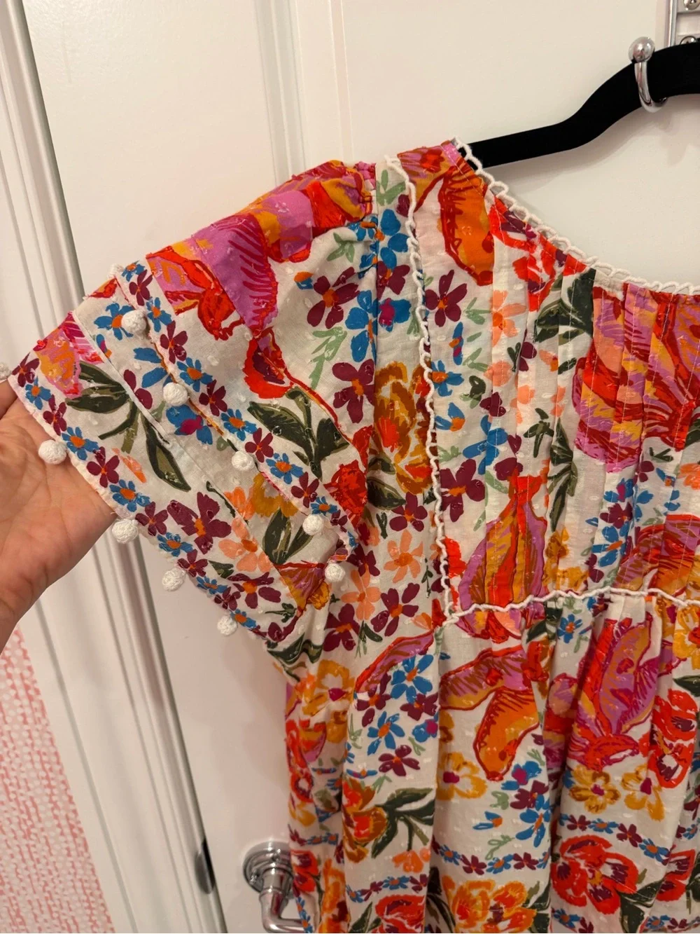FARM RIO Spring Bananas pintuck blouse with vibrant floral print size Large - Picture 4 of 8